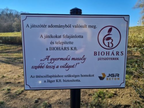 Dombóvár Szőlőhegyre játszóteret adományoztunk | Biohárs Kft.
