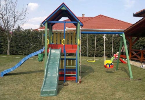 Játszótér készítés, hogy teljes legyen a lakópark