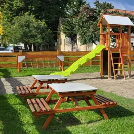 Piknik gyerek asztal
